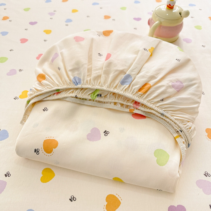 91家纺网 家纺一手货源 找家纺 卡普家居 2026新款全棉印花A版床笠 萌萌心语