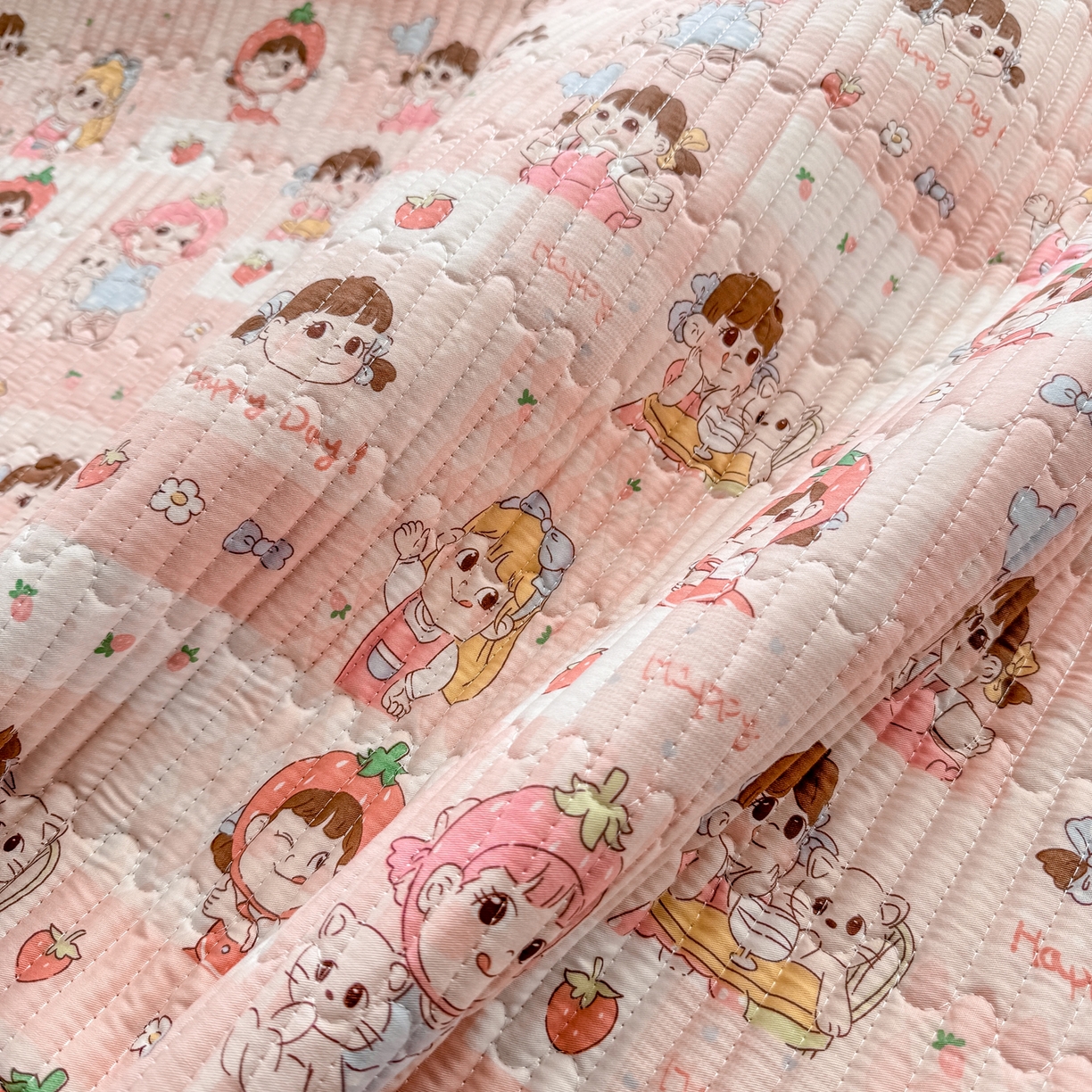 91家纺网 家纺一手货源 找家纺 康纳利 2026新款全棉床盖学生夹棉薄款床盖床垫三件套四季通用 欢乐伙伴