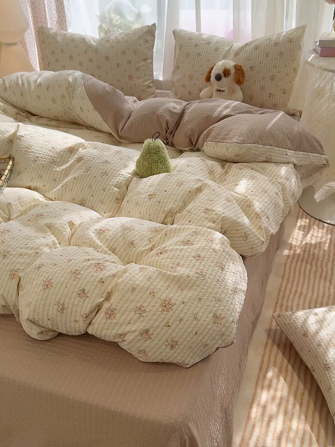 91家纺网 家纺一手货源 找家纺 铺尚美家纺 2026春夏新品高克重A类泡芙纱泡泡皱皱纱四件套 浅唱花语