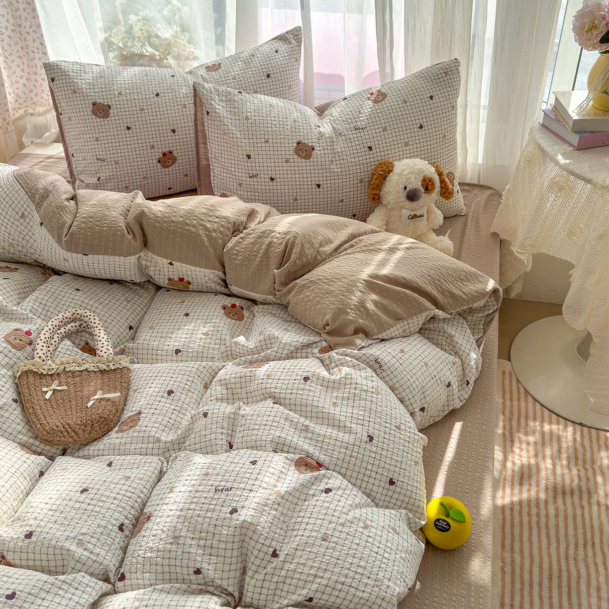 91家纺网 家纺一手货源 找家纺 铺尚美家纺 2026春夏新品高克重A类泡芙纱泡泡皱皱纱四件套 爱心小熊