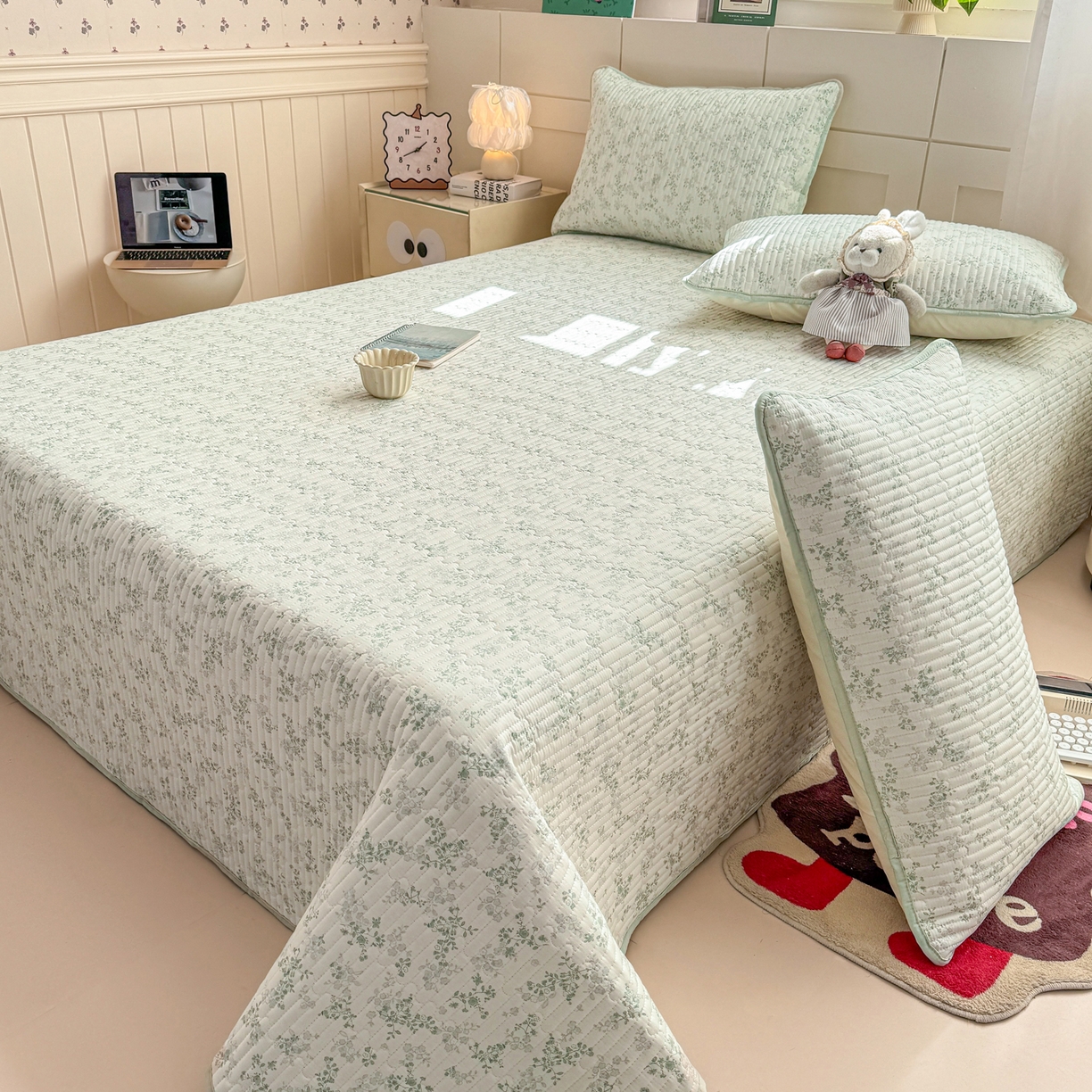 91家纺网 家纺一手货源 找家纺 康纳利 2026新款全棉床盖学生夹棉薄款床盖床垫三件套四季通用 莱茵春色