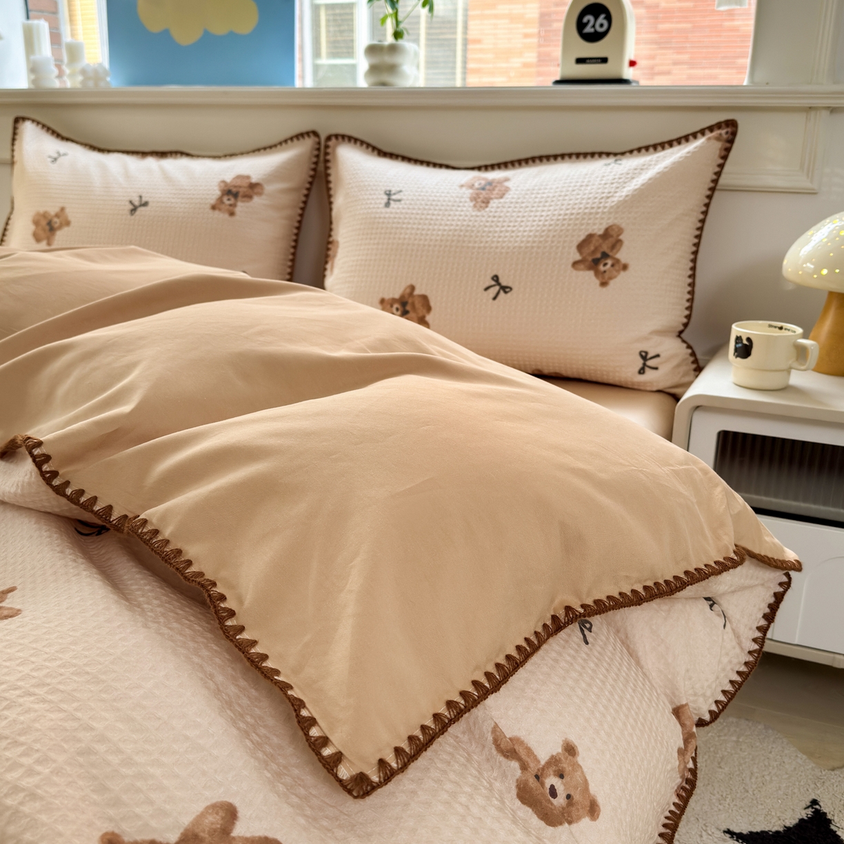 91家纺网 家纺一手货源 找家纺 雯雨家纺 2026新款全棉华夫格三角针被套 萌动时光