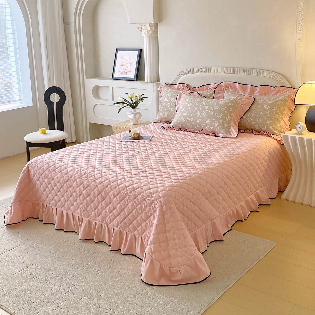 91家纺网 家纺一手货源 找家纺 麦田家纺 2026新款花边床盖四件套 花漾甜心