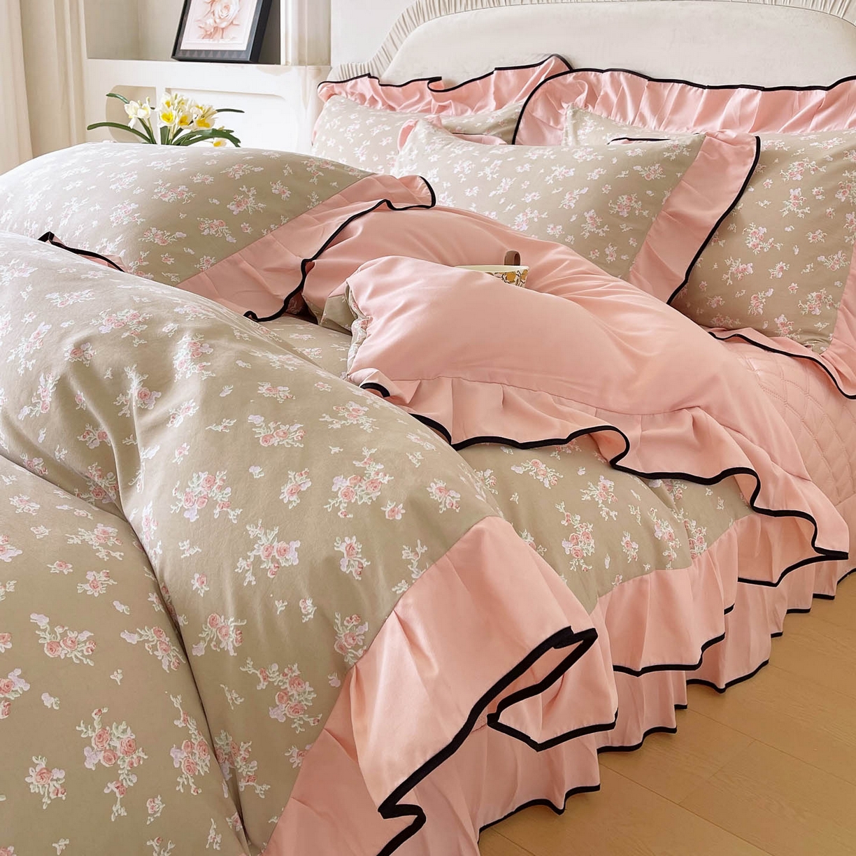 91家纺网 家纺一手货源 找家纺 麦田家纺 2026新款花边床盖四件套 花漾甜心