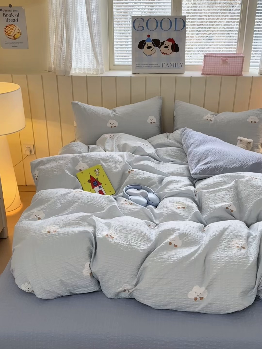 91家纺网 家纺一手货源 找家纺 德比尔斯 2026新款小清新110g高品质直播热卖款A类泡芙棉四件套 云朵