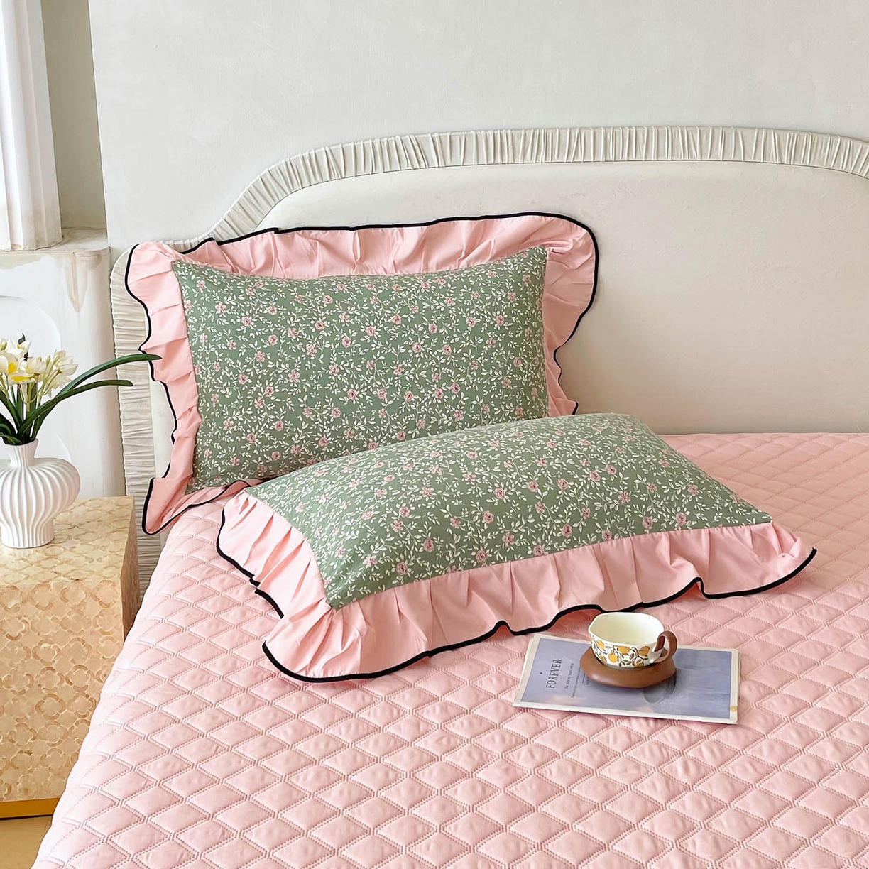 91家纺网 家纺一手货源 找家纺 麦田家纺 2026新款花边床盖四件套 秘密花园