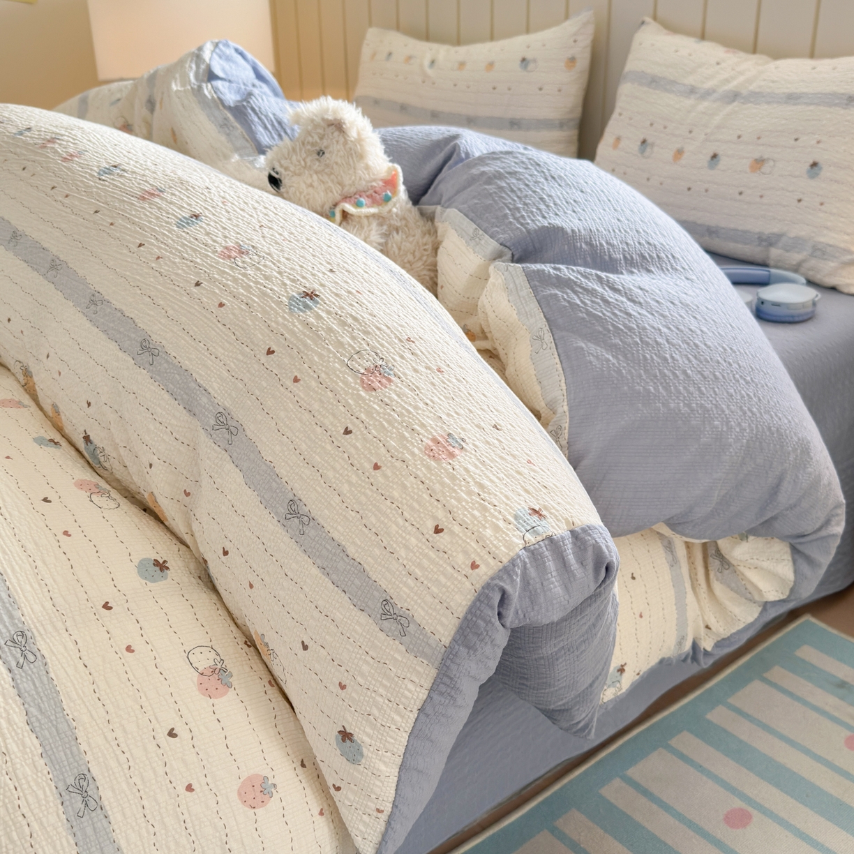 91家纺网 家纺一手货源 找家纺 （总）德比尔斯 2026新款小清新110g高品质直播热卖款A类泡芙棉四件套