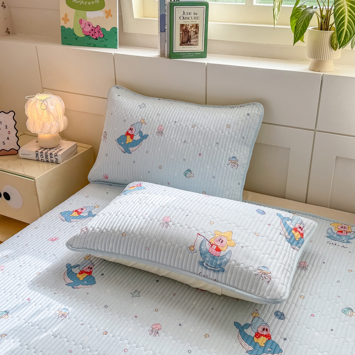 91家纺网 家纺一手货源 找家纺 康纳利 2026新款全棉床盖学生夹棉薄款床盖床垫三件套四季通用 萌小星