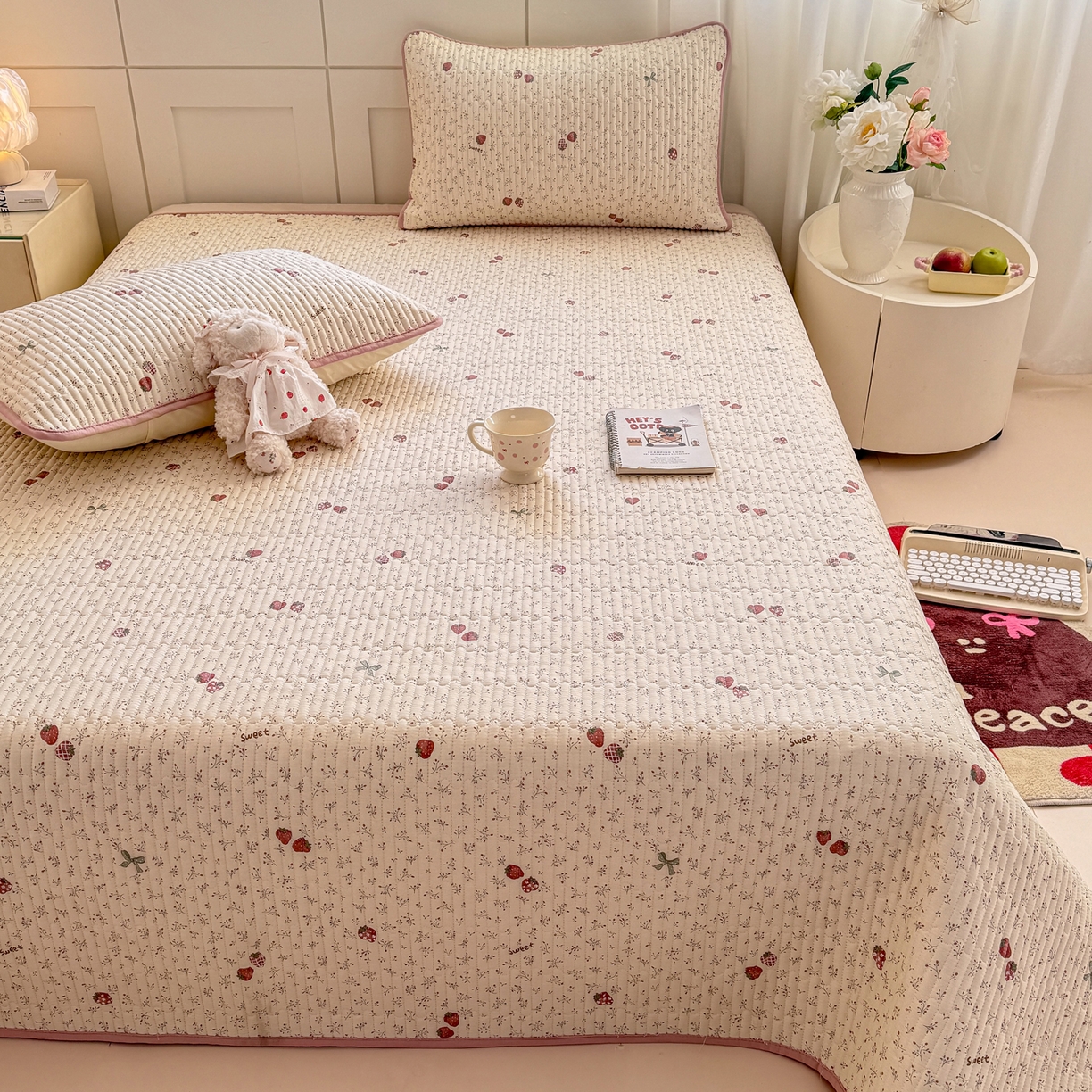 91家纺网 家纺一手货源 找家纺 康纳利 2026新款全棉床盖学生夹棉薄款床盖床垫三件套四季通用 相约