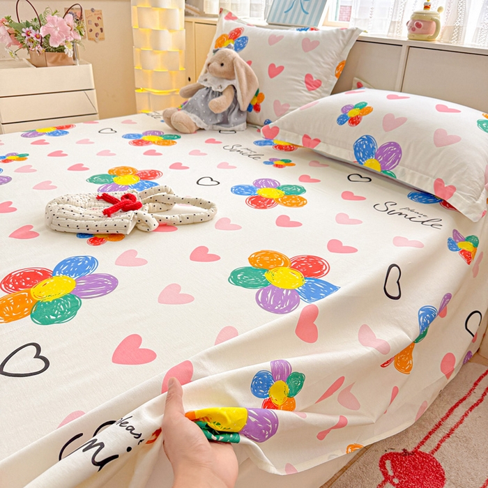 91家纺网 家纺一手货源 找家纺 卡普家居 2026新款全棉印花A版床单 缤纷花语