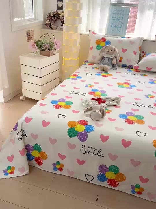 91家纺网 家纺一手货源 找家纺 卡普家居 2026新款全棉印花A版床单 缤纷花语