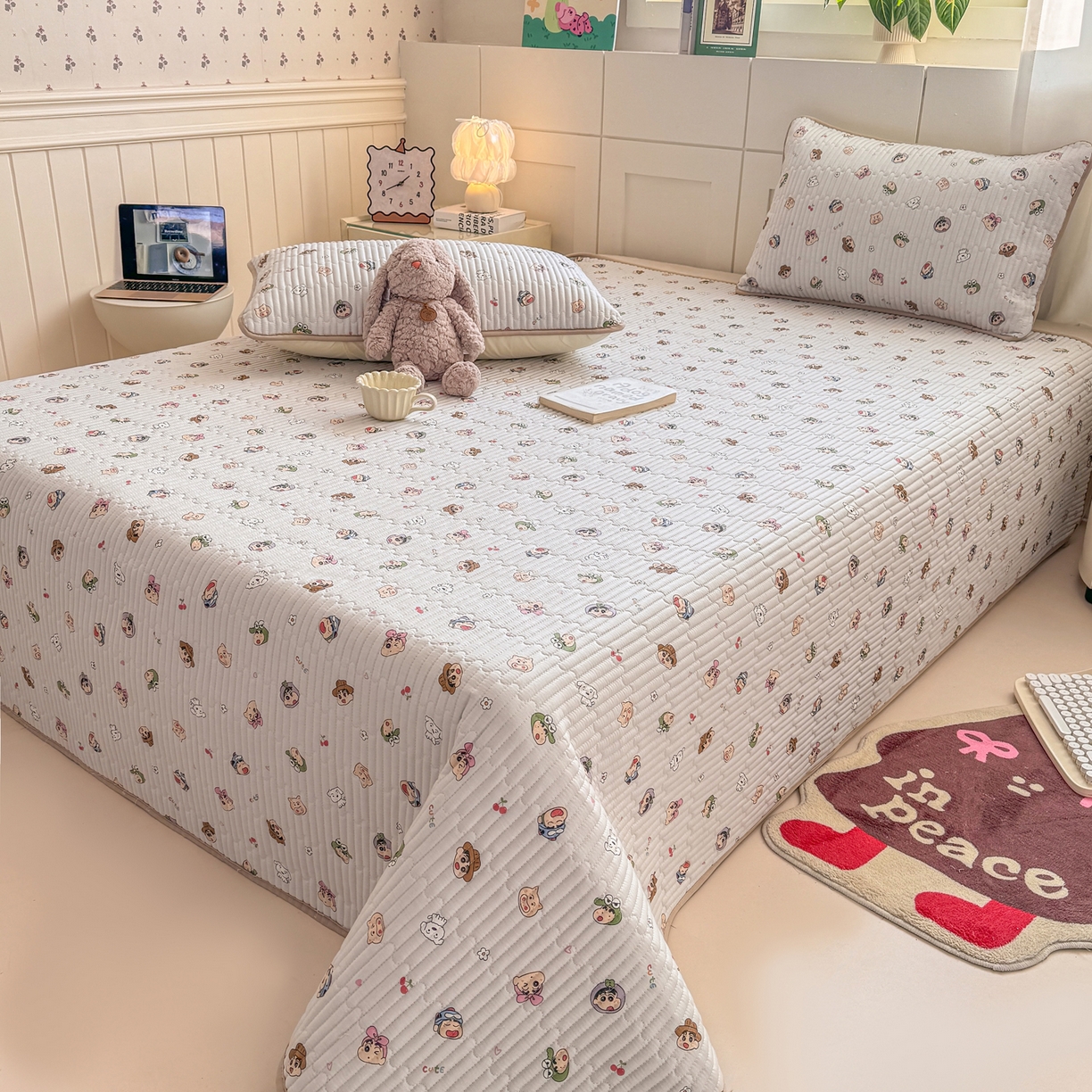 91家纺网 家纺一手货源 找家纺 康纳利 2026新款全棉床盖学生夹棉薄款床盖床垫三件套四季通用 小新一家