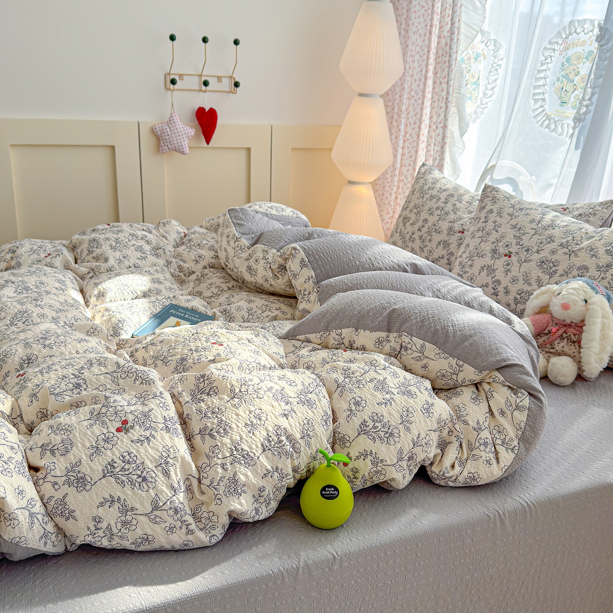 91家纺网 家纺一手货源 找家纺 铺尚美家纺 2026春夏新品高克重A类泡芙纱泡泡皱皱纱四件套 赫本印象