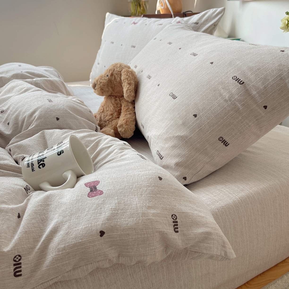 91家纺网 家纺一手货源 找家纺 凯洛奇 2026新款色织麻水洗提花四件套-提供买家秀 灰蝶心韵