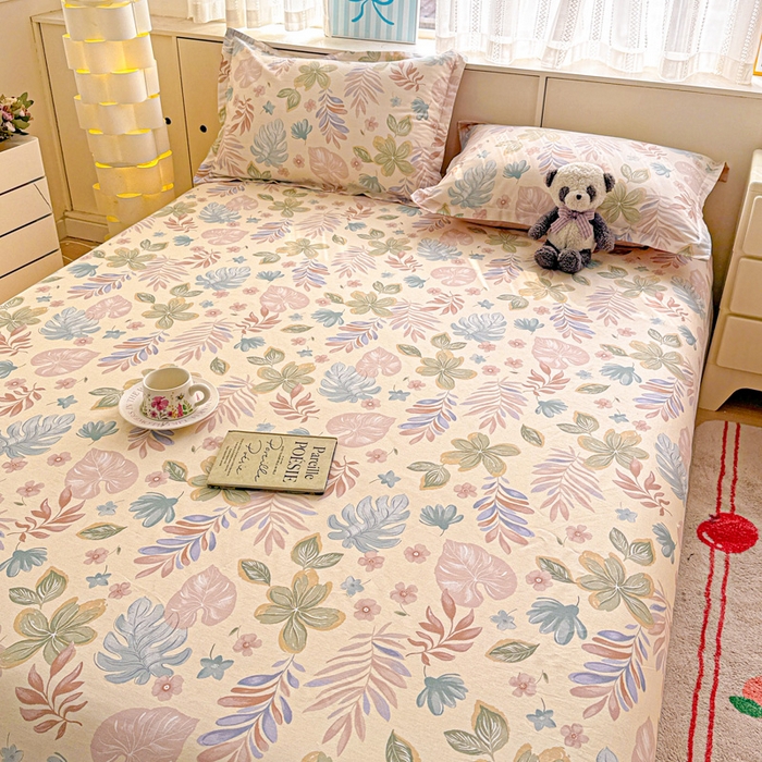 91家纺网 家纺一手货源 找家纺 卡普二店 2025新款全棉印花A版床笠 寄情绯叶