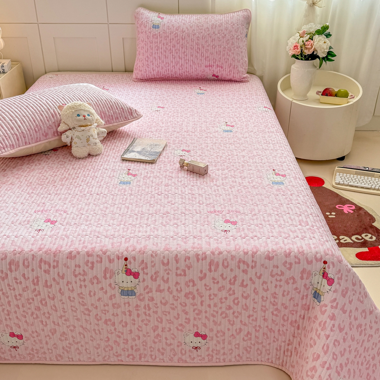 91家纺网 家纺一手货源 找家纺 康纳利 2026新款全棉床盖学生夹棉薄款床盖床垫三件套四季通用 KT粉