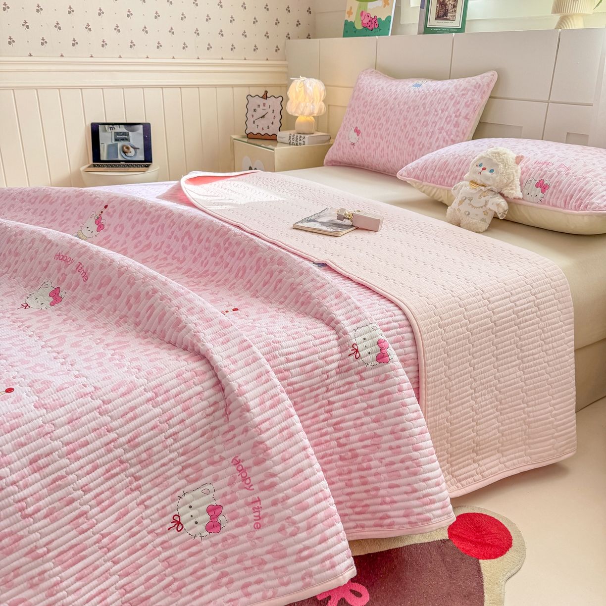 91家纺网 家纺一手货源 找家纺 康纳利 2026新款全棉床盖学生夹棉薄款床盖床垫三件套四季通用 KT粉