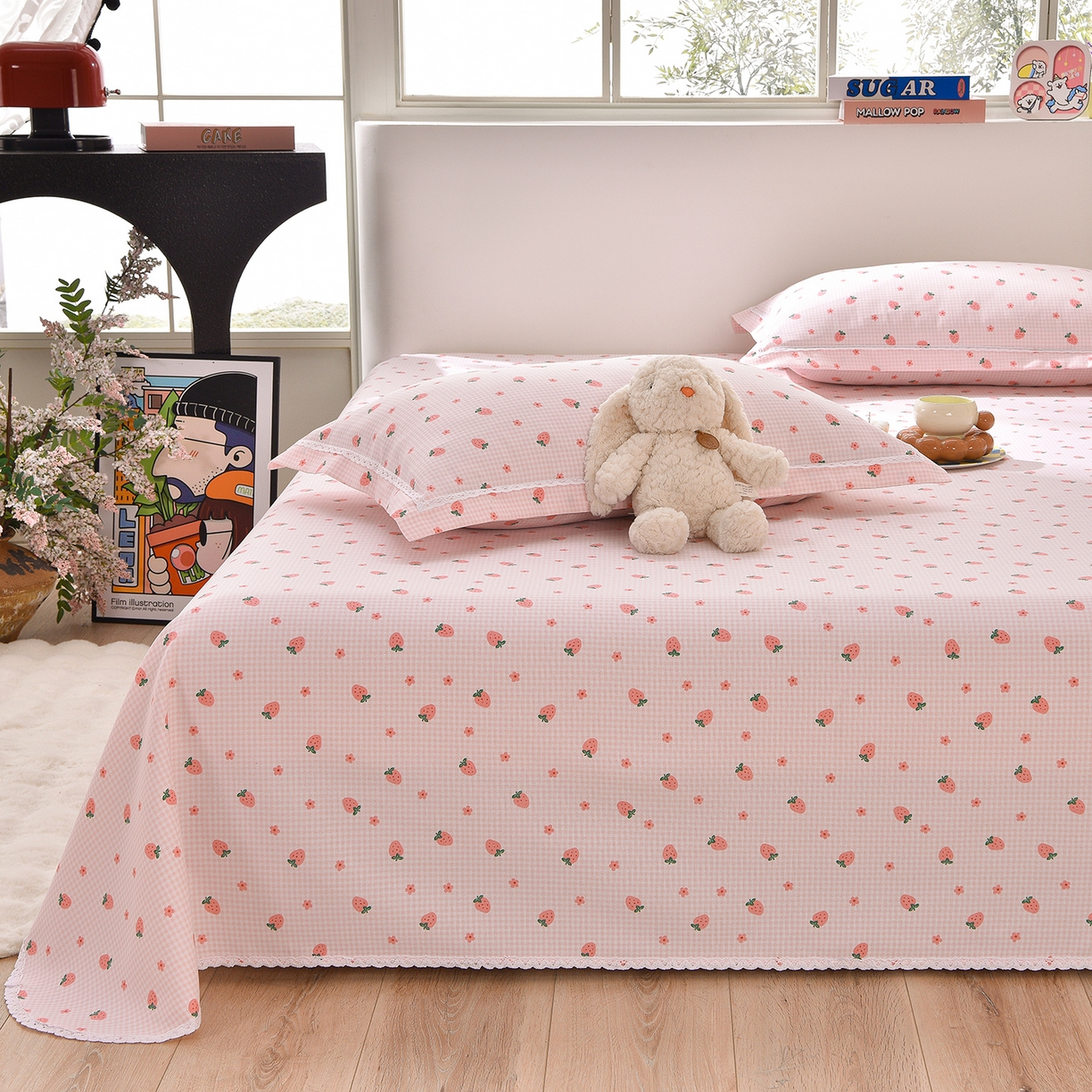 91家纺网 家纺一手货源 找家纺 德比尔斯  2026新款原棉老粗布凉席花边老粗布三件套 草莓-花边款