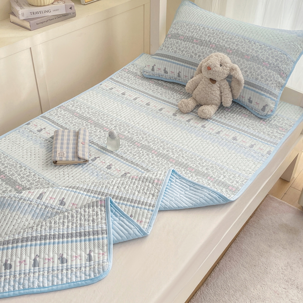 91家纺网 家纺一手货源 找家纺 （总）康纳利 2026新款全棉床盖学生夹棉薄款床盖宿舍上下铺床垫三件套四季通用