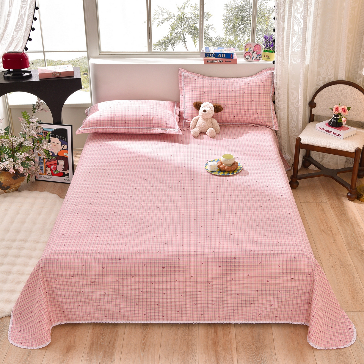 91家纺网 家纺一手货源 找家纺 德比尔斯  2026新款原棉老粗布凉席花边老粗布三件套 粉格子-花边款