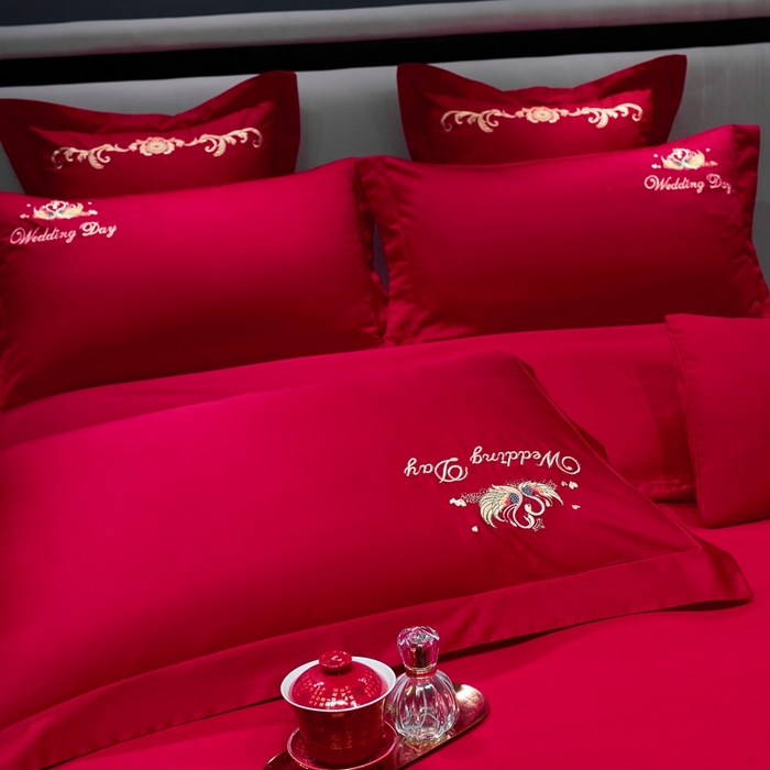 91家纺网 家纺一手货源 找家纺 慕她家纺 2026年磨毛亲肤棉婚庆四件套大红色刺绣结床上用品 恩恩爱爱