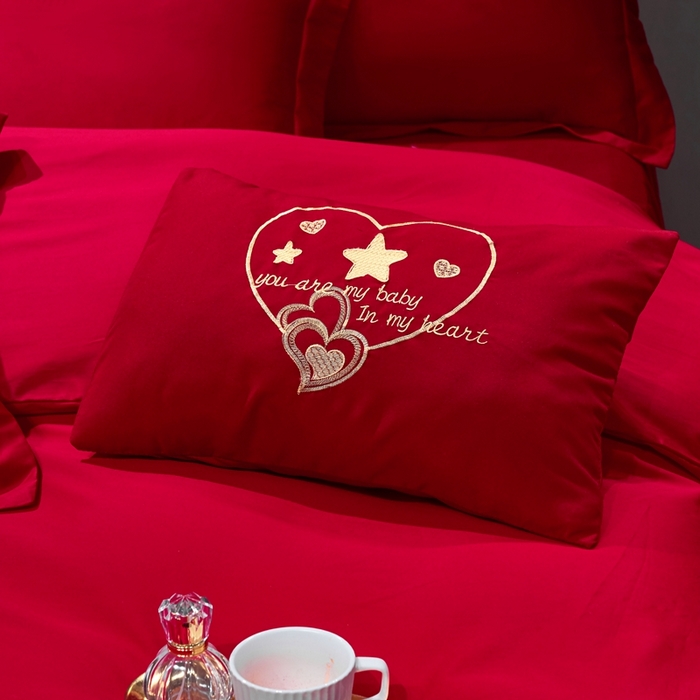 91家纺网 家纺一手货源 找家纺 慕她家纺 2026年磨毛亲肤棉婚庆四件套大红色刺绣结床上用品 爱的约定