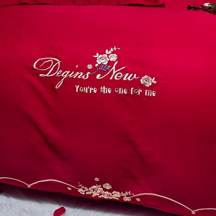 91家纺网 家纺一手货源 找家纺 慕她家纺 2026年磨毛亲肤棉婚庆四件套大红色刺绣结床上用品 玫瑰情缘