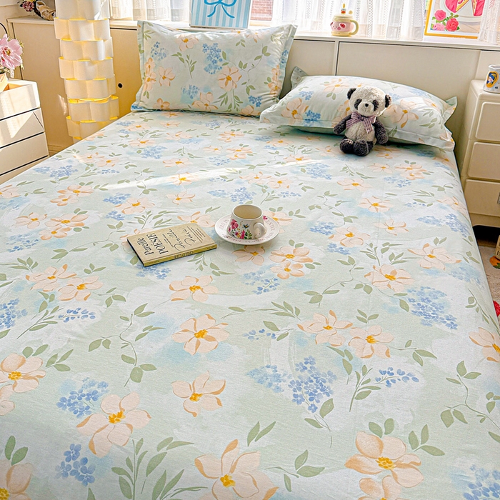 91家纺网 家纺一手货源 找家纺 卡普二店 2025新款全棉印花A版床单 风的颜色