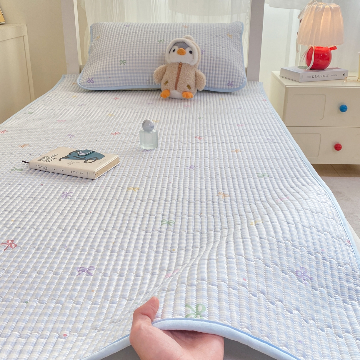 91家纺网 家纺一手货源 找家纺 （总）康纳利 2026新款全棉床盖学生夹棉薄款床盖宿舍上下铺床垫三件套四季通用