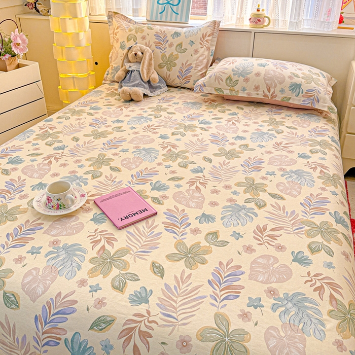 91家纺网 家纺一手货源 找家纺 卡普二店 2025新款全棉印花A版床单 寄情绯叶