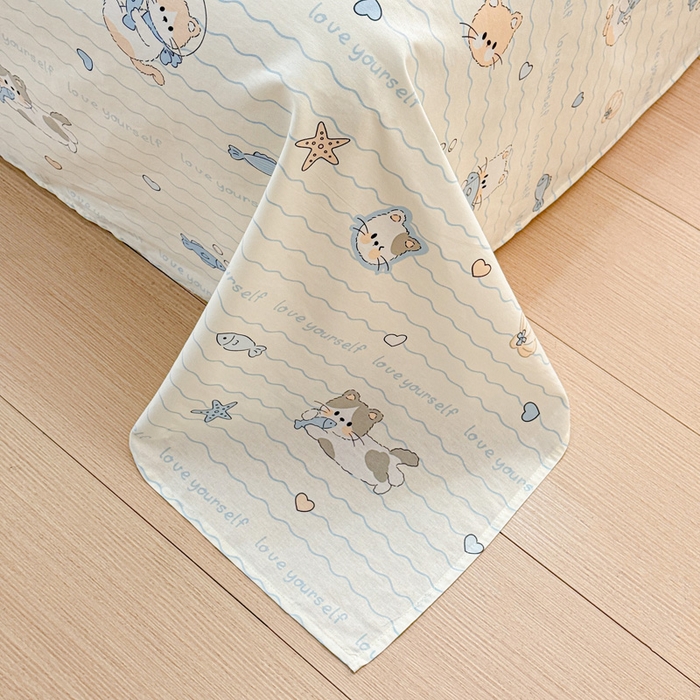 91家纺网 家纺一手货源 找家纺 卡普二店 2025新款全棉印花A版床单 猫咪宝贝