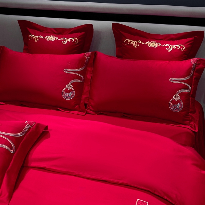 91家纺网 家纺一手货源 找家纺 慕她家纺 2026年磨毛亲肤棉婚庆四件套大红色刺绣结床上用品 幸福如意