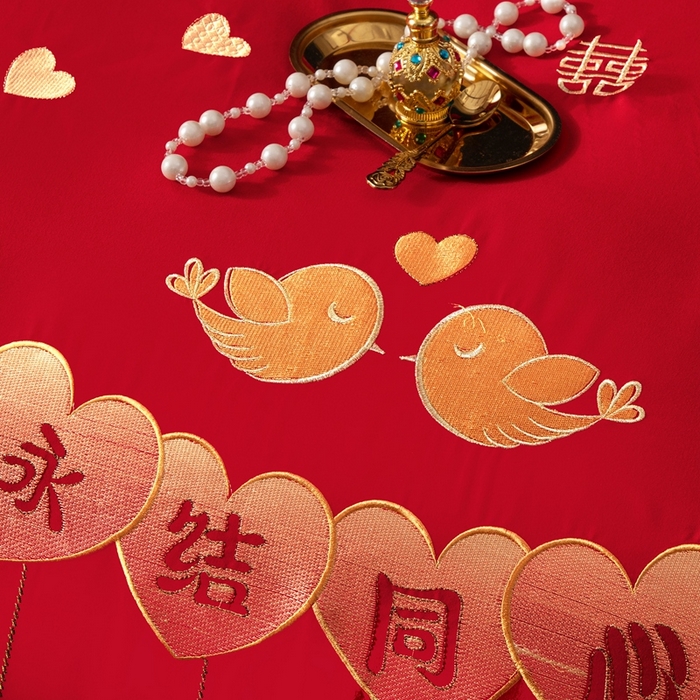 91家纺网 家纺一手货源 找家纺 慕她家纺 2026年磨毛亲肤棉婚庆四件套大红色刺绣结床上用品 鸳鸯同心