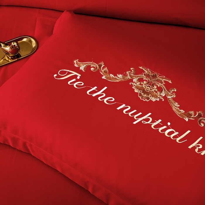 91家纺网 家纺一手货源 找家纺 慕她家纺 2026年磨毛亲肤棉婚庆四件套大红色刺绣结床上用品 天缘巧合