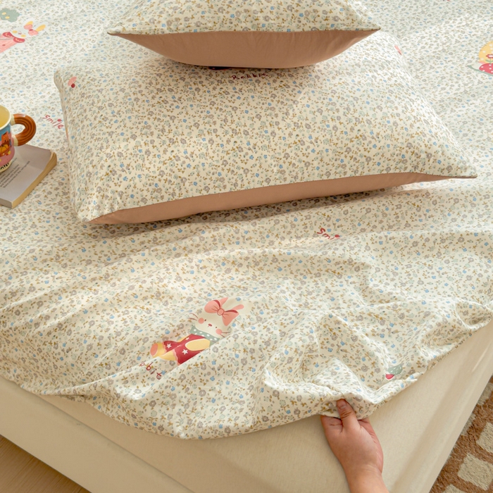 91家纺网 家纺一手货源 找家纺 洁柔家纺工厂店 2026新款A类古法糯小棉床笠礼盒款 花枝嫣然