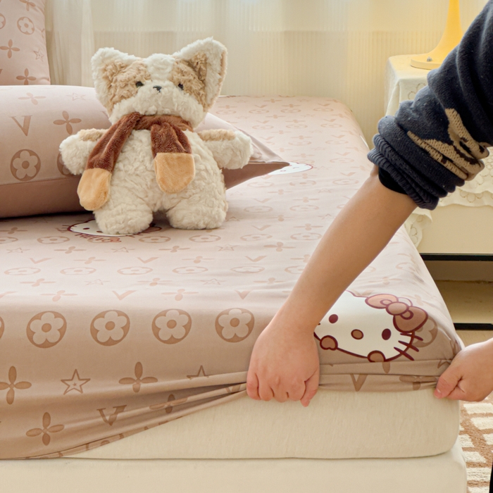 91家纺网 家纺一手货源 找家纺 洁柔家纺工厂店 2026新款A类古法糯小棉床笠礼盒款 潮牌KiTTy