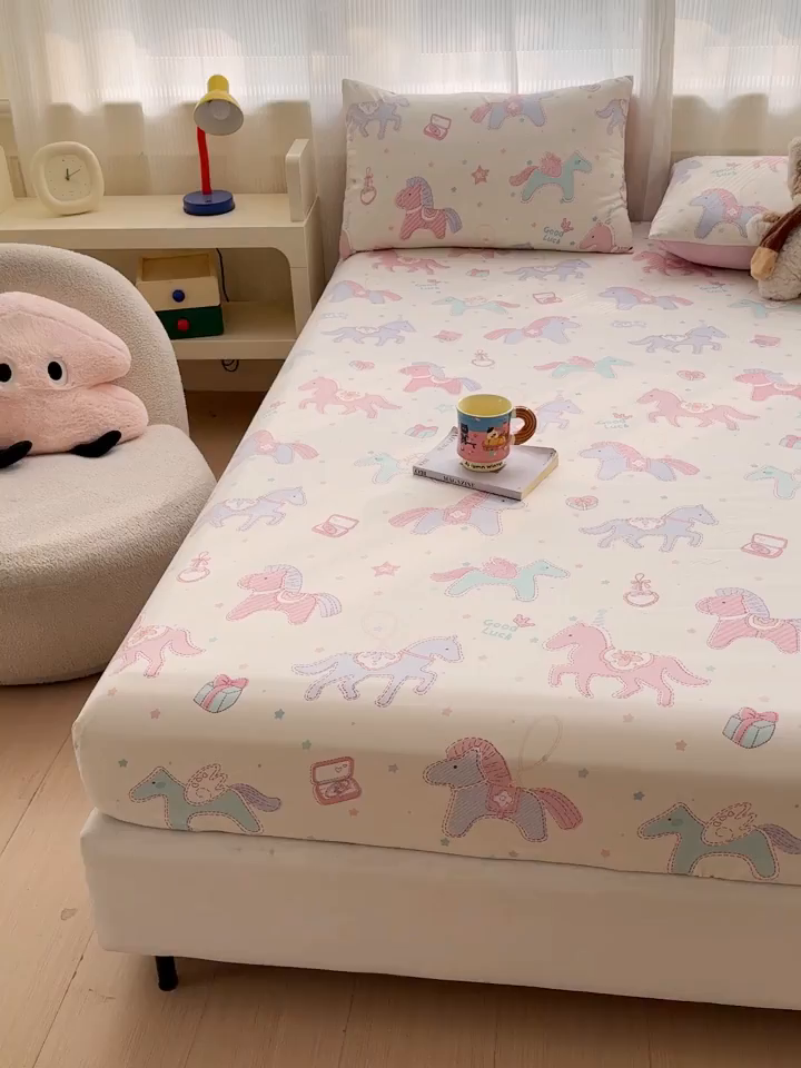 91家纺网 家纺一手货源 找家纺 洁柔家纺工厂店 2026新款A类古法糯小棉床笠礼盒款 萌马送吉