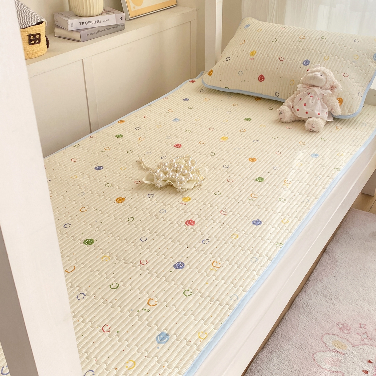 91家纺网 家纺一手货源 找家纺 康纳利 2026新款全棉床盖学生夹棉薄款床盖宿舍上下铺床垫三件套四季通用 彩色波点