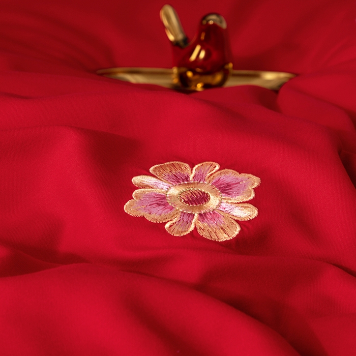 91家纺网 家纺一手货源 找家纺 慕她家纺 2026年磨毛亲肤棉婚庆四件套大红色刺绣结床上用品 盛世庄园 大红