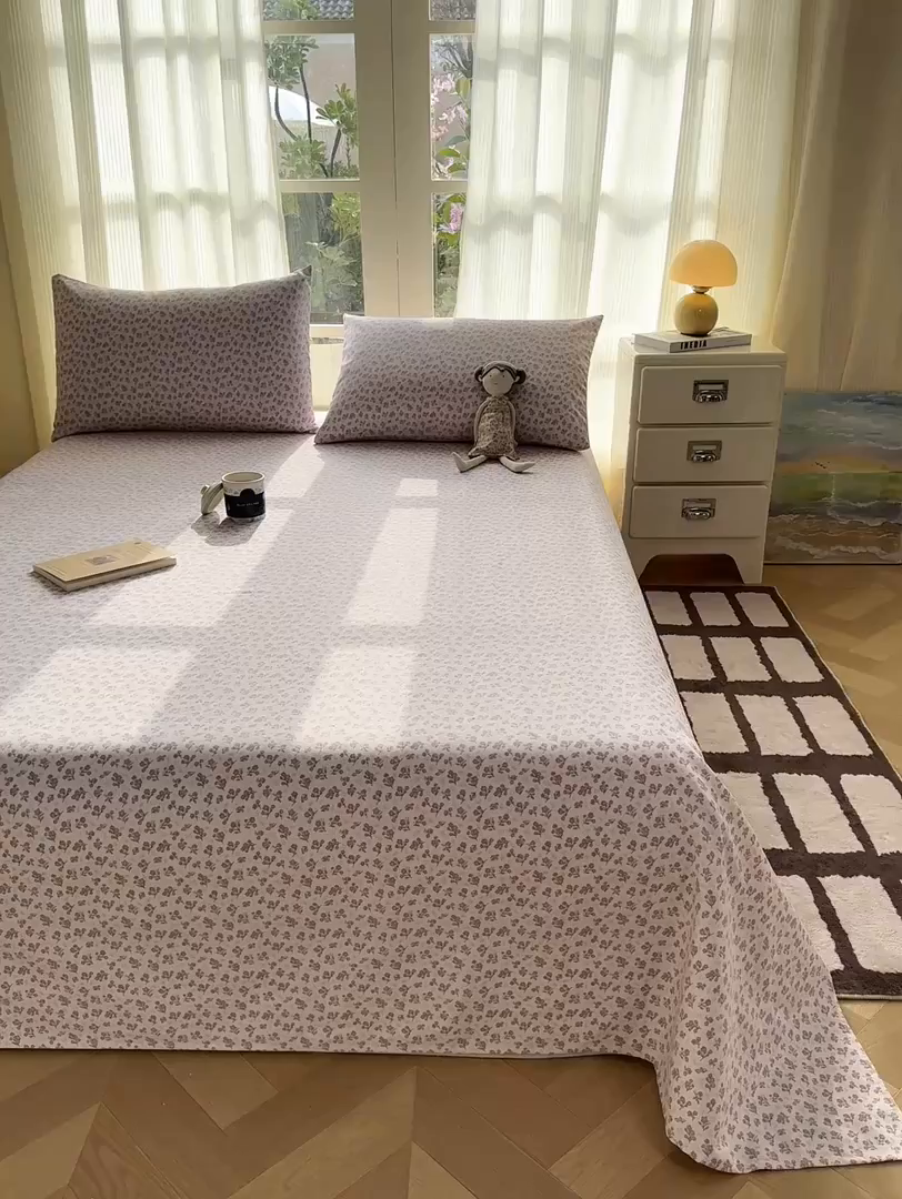 91家纺网 家纺一手货源 找家纺 康纳利 2026新款原棉老粗布透气印花床单 茶语