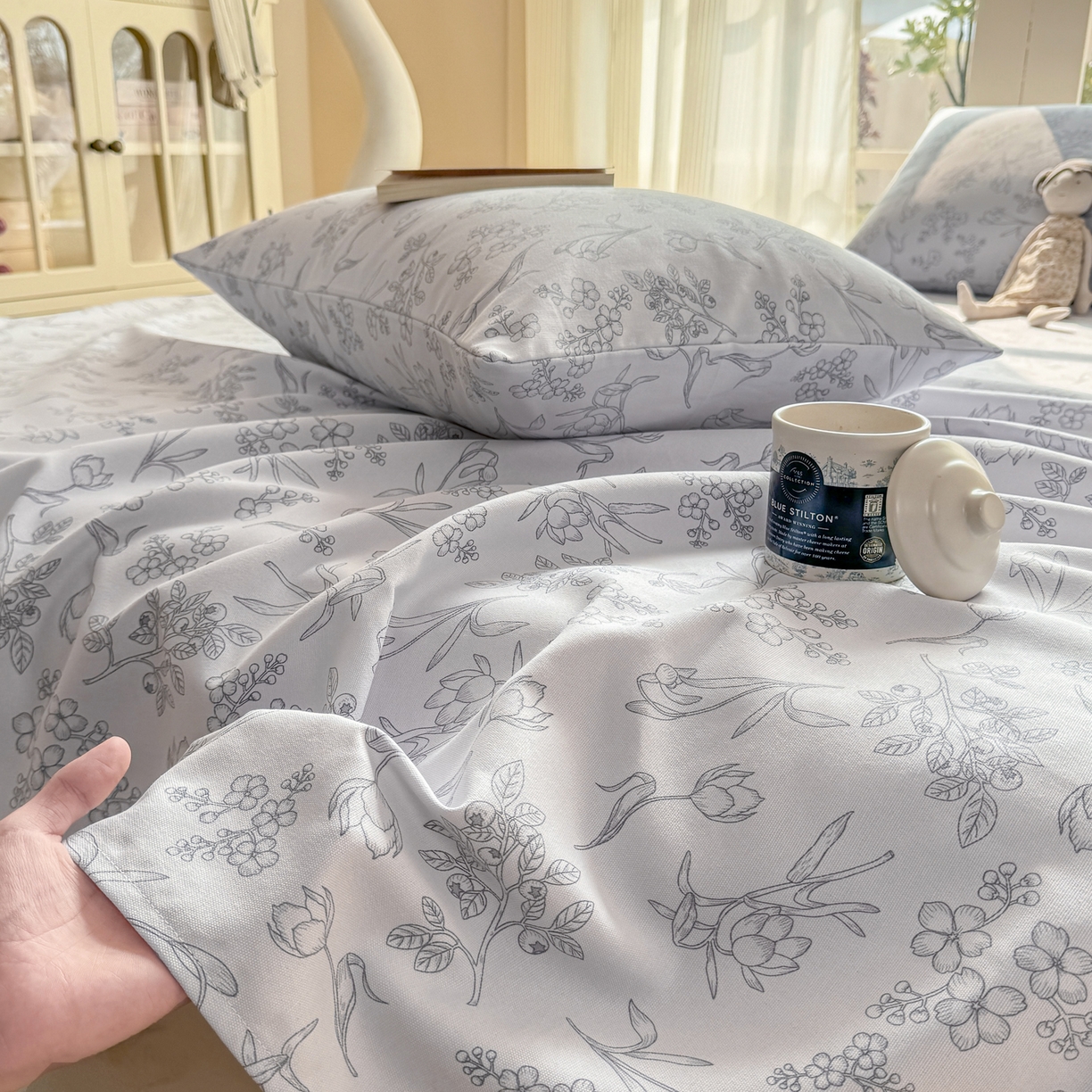 91家纺网 家纺一手货源 找家纺 康纳利 2026新款原棉老粗布透气印花床单 丛草