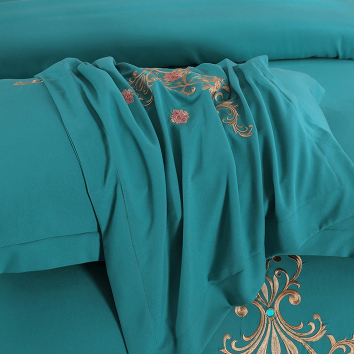 91家纺网 家纺一手货源 找家纺 慕她家纺 2026年磨毛亲肤棉婚庆四件套大红色刺绣结床上用品 盛世庄园 孔雀兰