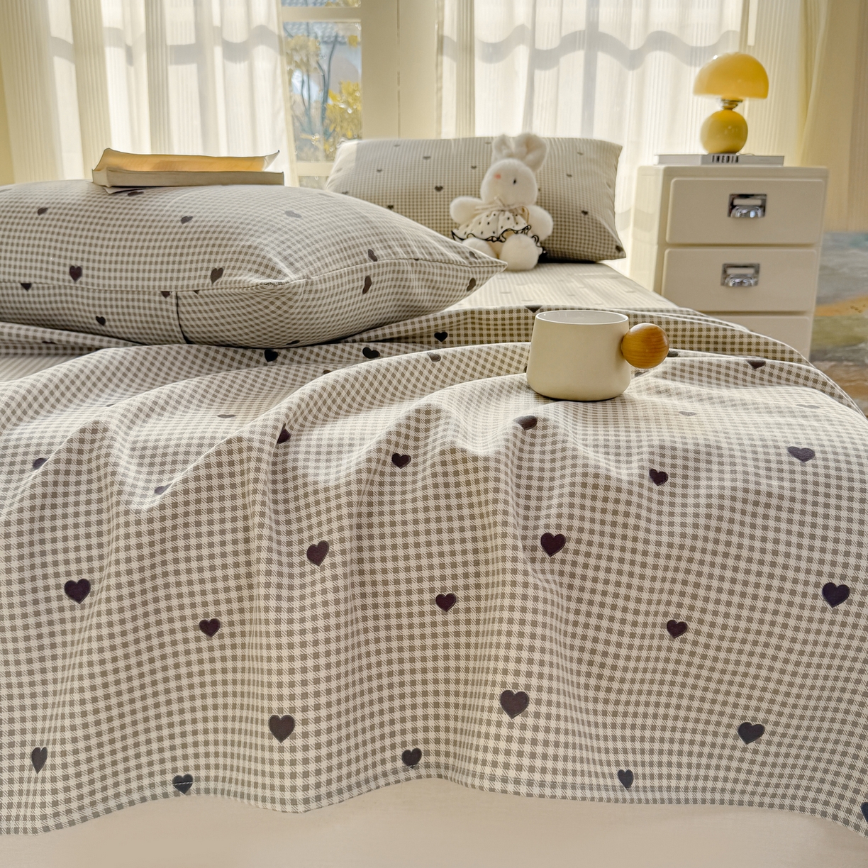 91家纺网 家纺一手货源 找家纺 康纳利 2026新款原棉老粗布透气印花床单 格间心动