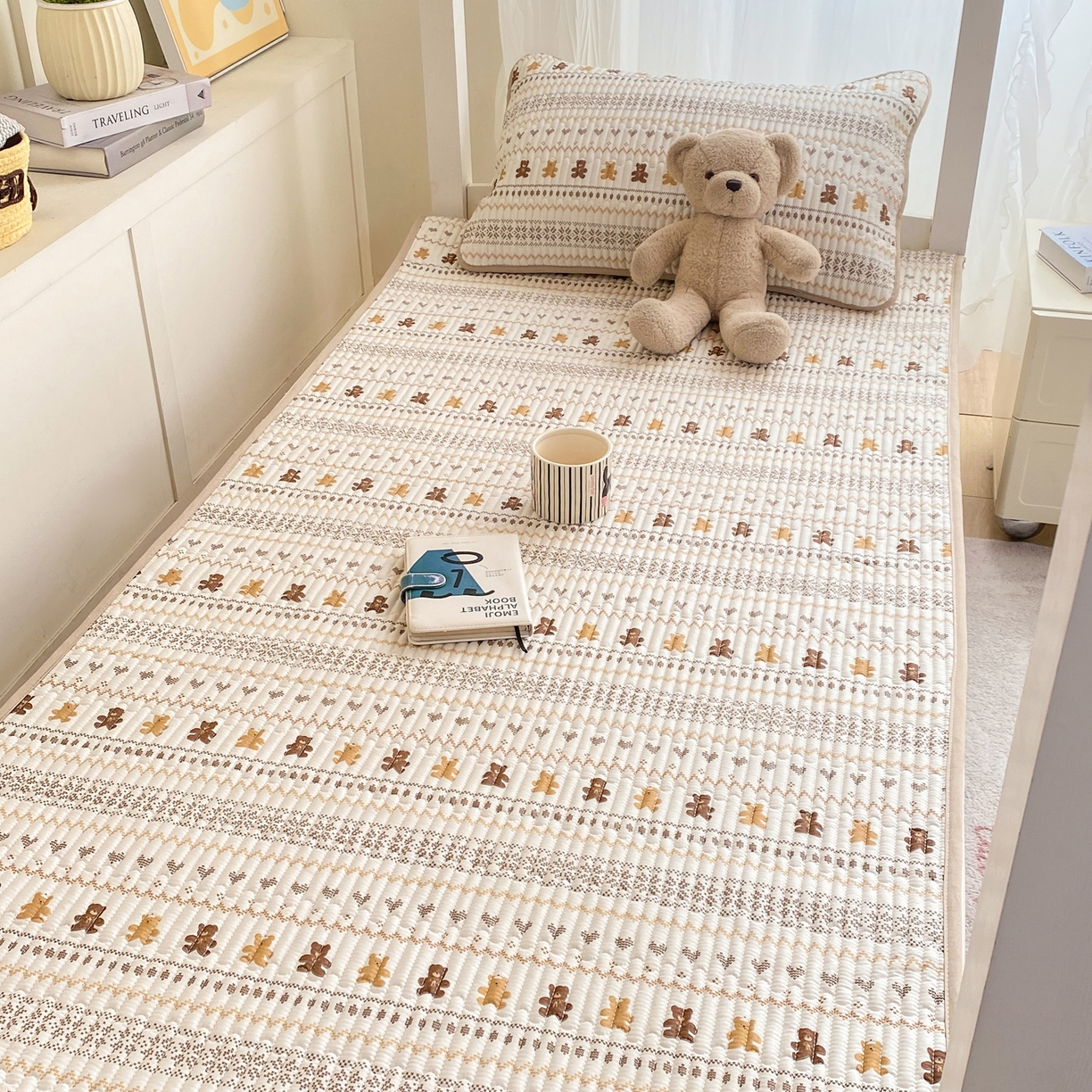 91家纺网 家纺一手货源 找家纺 康纳利 2026新款全棉床盖学生夹棉薄款床盖宿舍上下铺床垫三件套四季通用 费尔岛