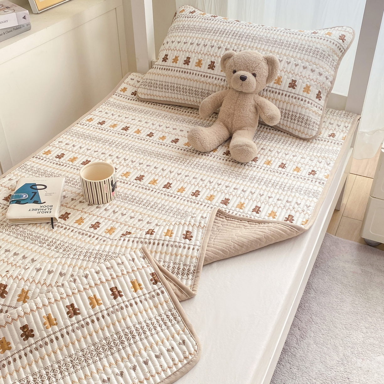 91家纺网 家纺一手货源 找家纺 康纳利 2026新款全棉床盖学生夹棉薄款床盖宿舍上下铺床垫三件套四季通用 费尔岛