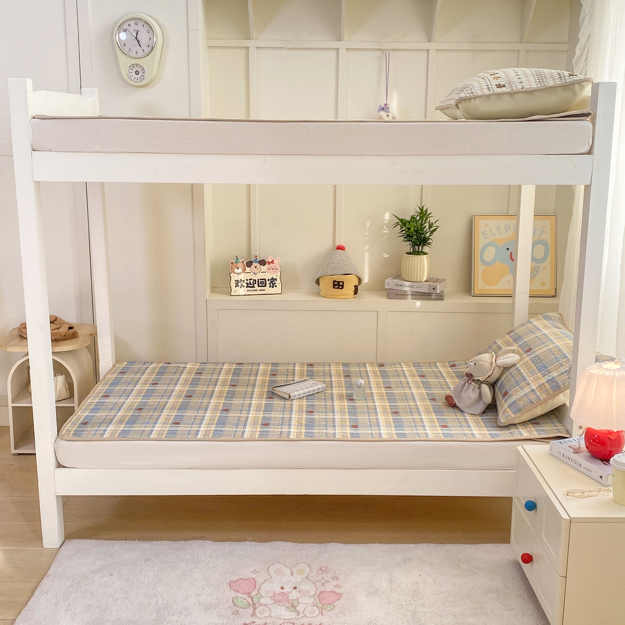 91家纺网 家纺一手货源 找家纺 康纳利 2026新款全棉床盖学生夹棉薄款床盖宿舍上下铺床垫三件套四季通用 格调