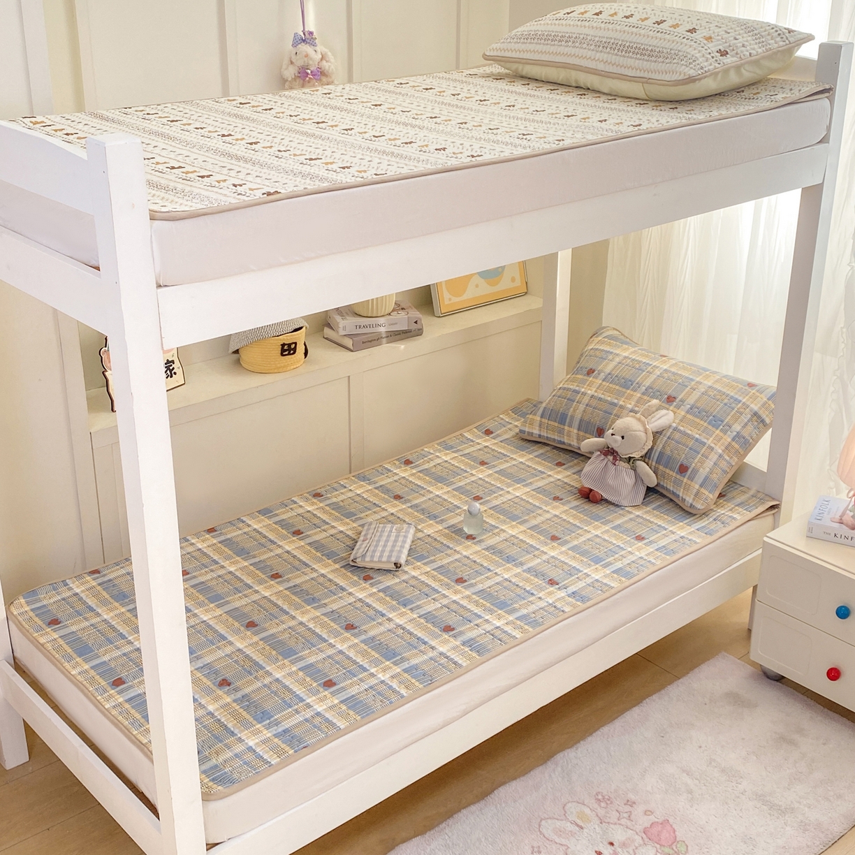 91家纺网 家纺一手货源 找家纺 康纳利 2026新款全棉床盖学生夹棉薄款床盖宿舍上下铺床垫三件套四季通用 格调