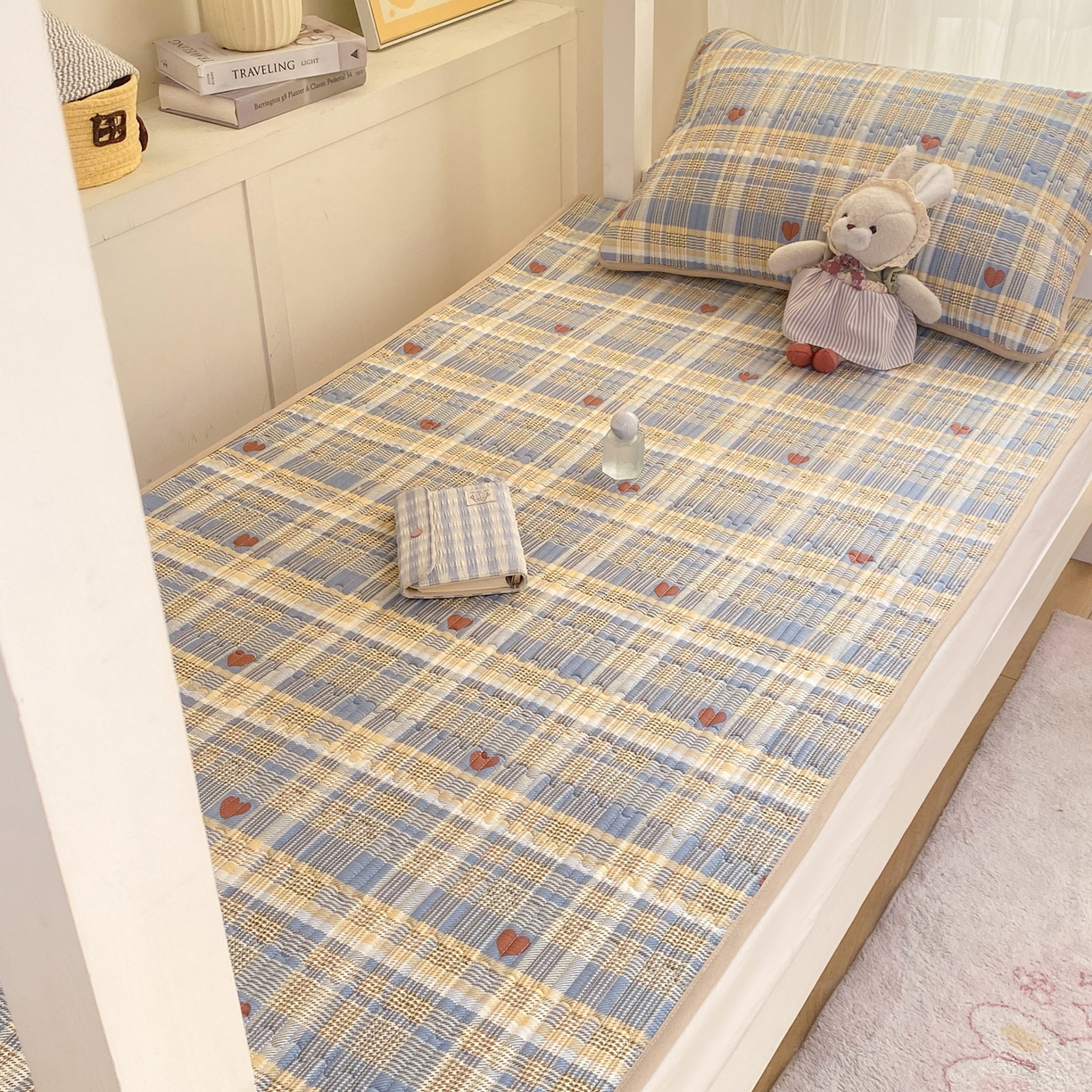 91家纺网 家纺一手货源 找家纺 康纳利 2026新款全棉床盖学生夹棉薄款床盖宿舍上下铺床垫三件套四季通用 格调