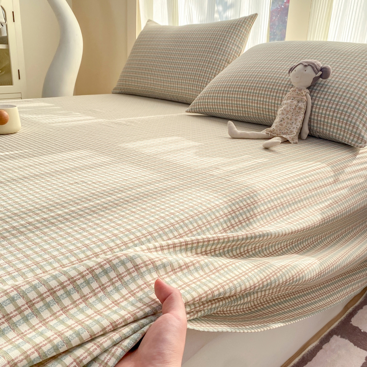 91家纺网 家纺一手货源 找家纺 康纳利 2026新款原棉老粗布透气印花床单 浅棕密格