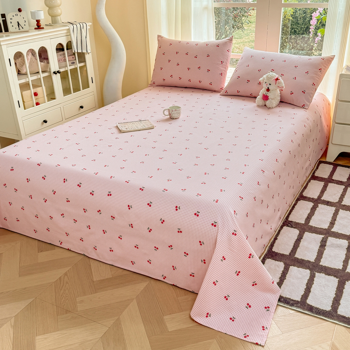 91家纺网 家纺一手货源 找家纺 康纳利 2026新款原棉老粗布透气印花床单 樱小格